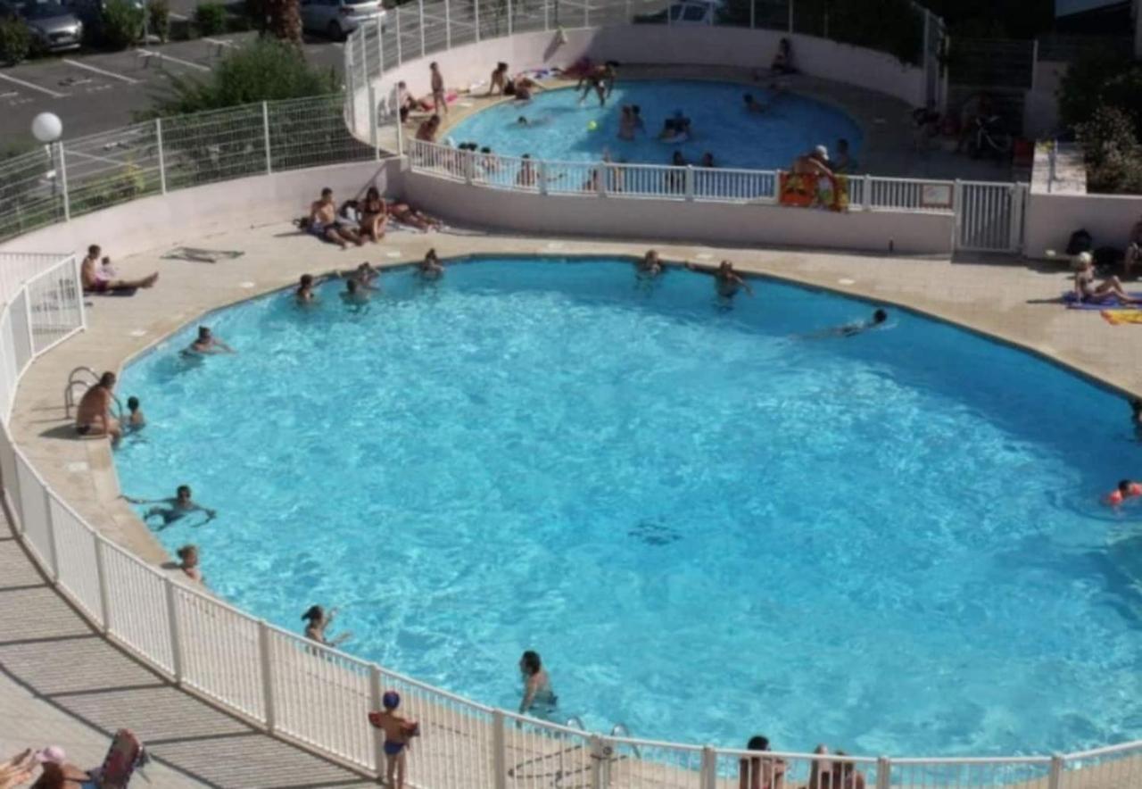 T2 Au Lagon Bleu Piscine/Ascenseur เลอ โกร-ดู-รัว ภายนอก รูปภาพ